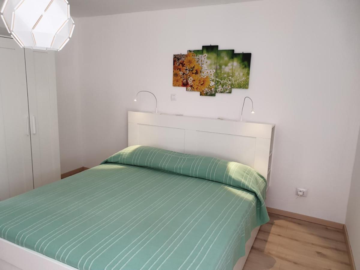 Apartments Stella Apsyrtides オソル エクステリア 写真