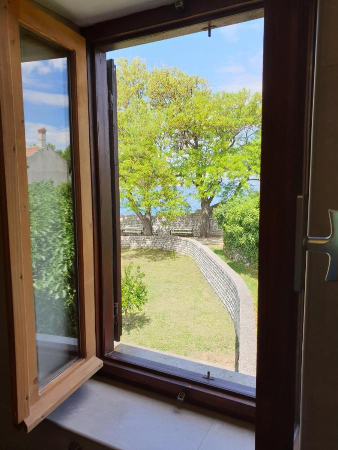 Apartments Stella Apsyrtides オソル エクステリア 写真