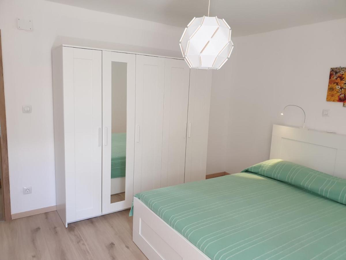 Apartments Stella Apsyrtides オソル エクステリア 写真