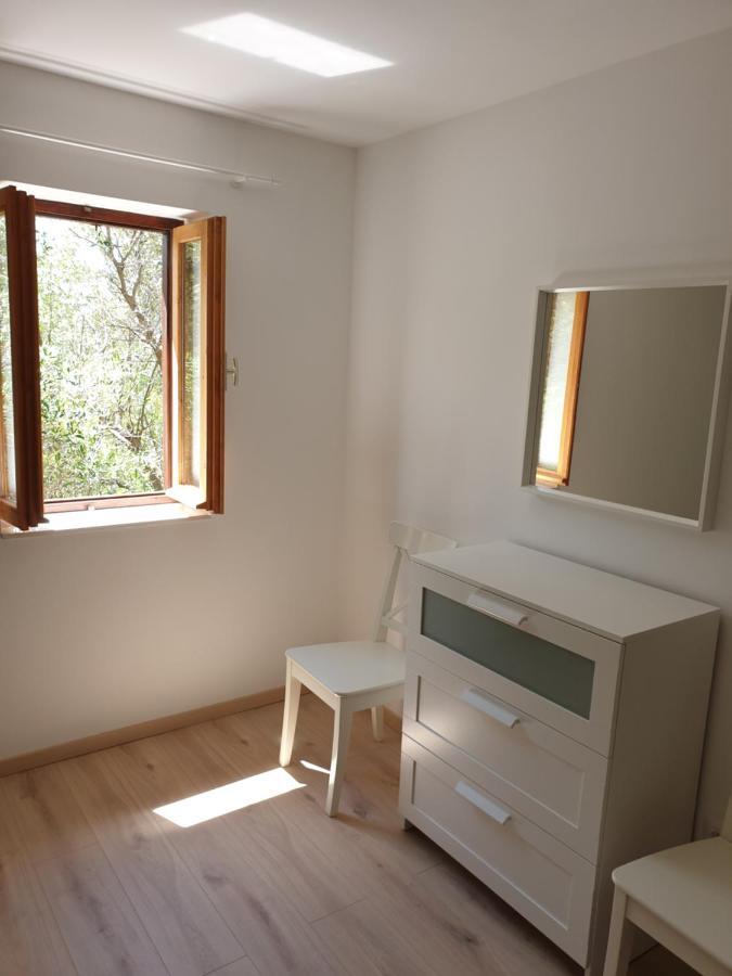 Apartments Stella Apsyrtides オソル エクステリア 写真